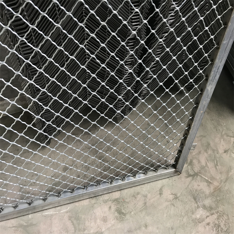 福建斜方孔高速公路護(hù)欄網(wǎng)